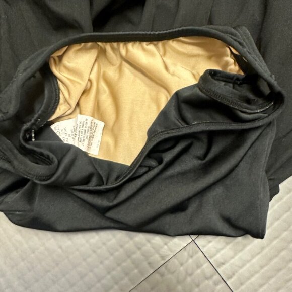 CURTAIN CALL COSTUME BLACK LEOTARD WITH SKIRT ATTACHED CHILD MEDIUM - Picture 2 of 6